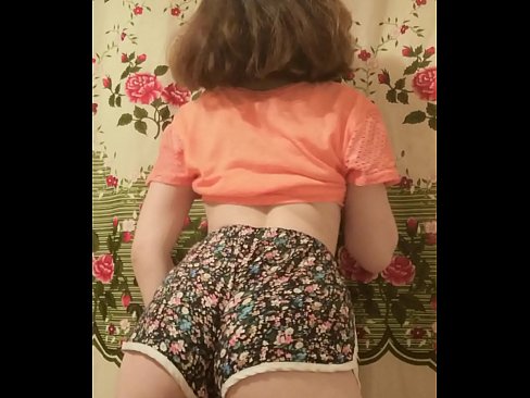 ❤️ Szexi fiatal csaj vetkőzteti le a rövidnadrágját a kamera előtt. ️❌ Sex video at hu.milf300com.ru ️❤